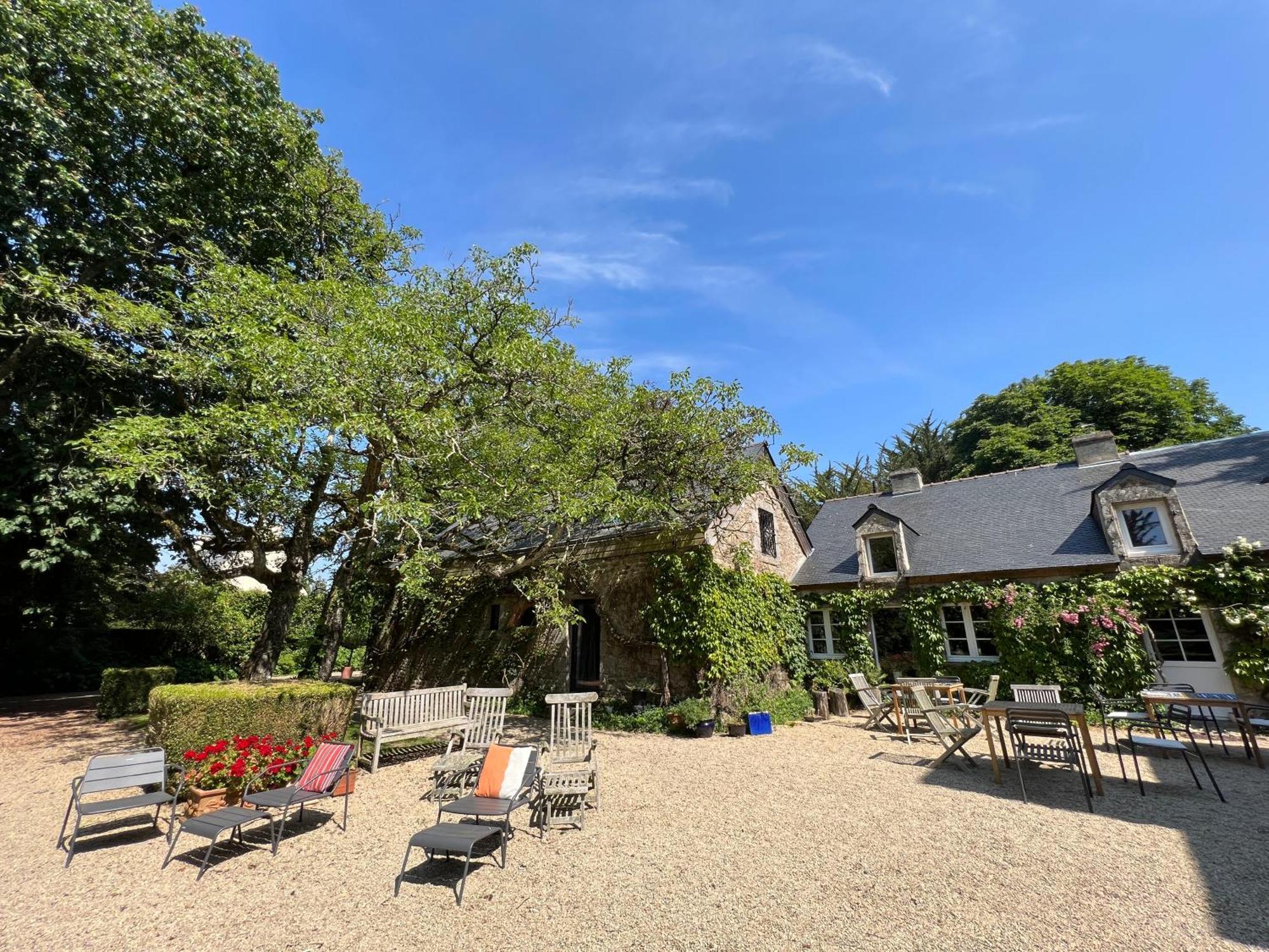 Bed and Breakfast Manoir Des Eperviers Quéven Exterior foto
